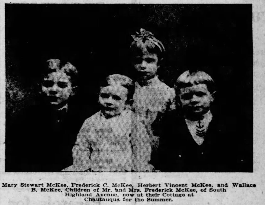 Photo of Frederick W. McKee's children in 1902 as published in the Pittsburgh Press